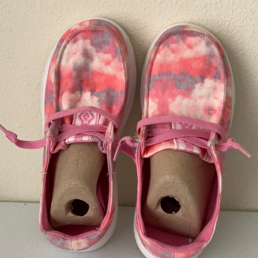 🌺$3.00 Final price- Reef Kids Cushion Coast Slip On Shoes
